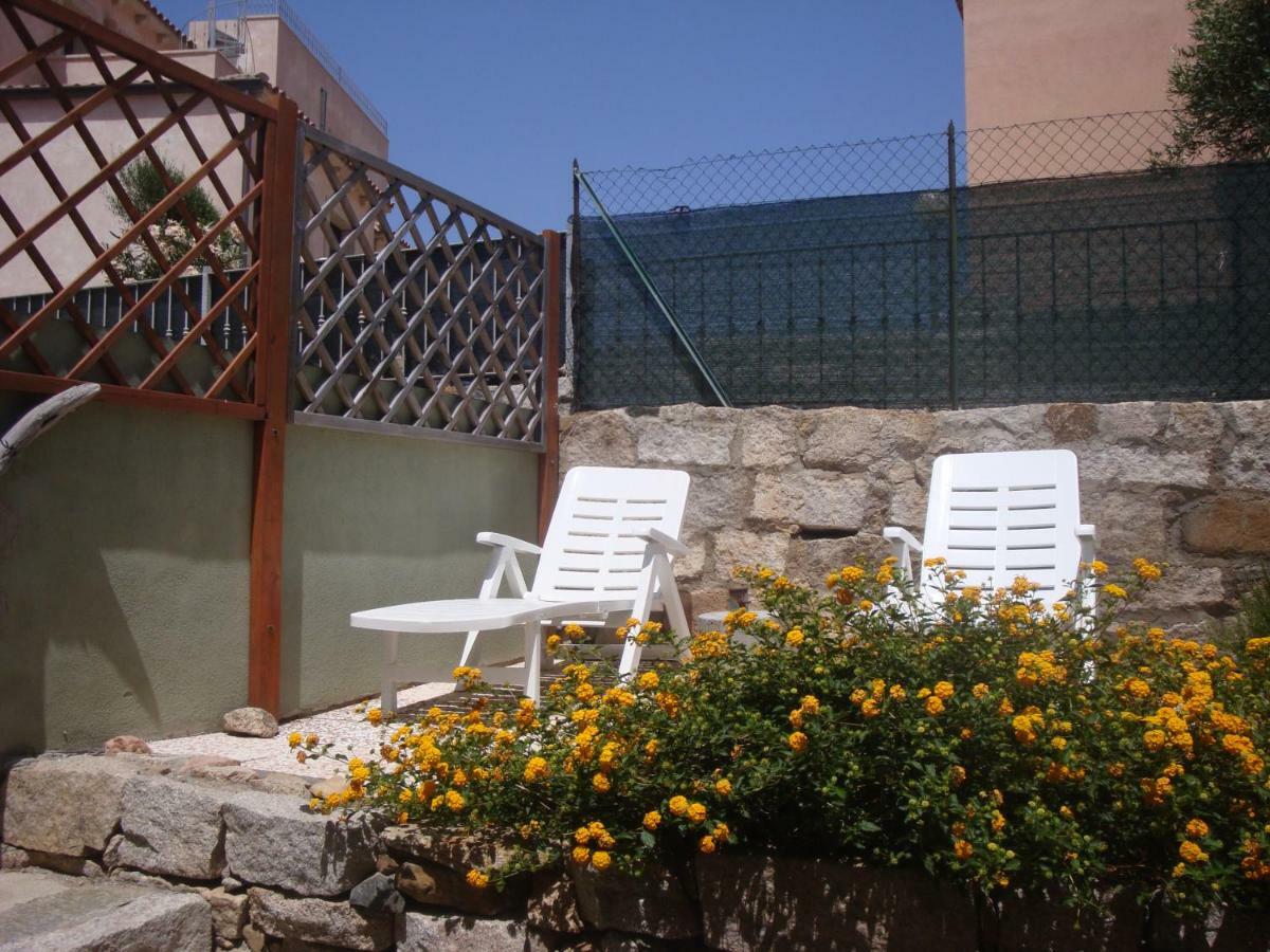 Appartamenti Crocetta La Maddalena  Buitenkant foto