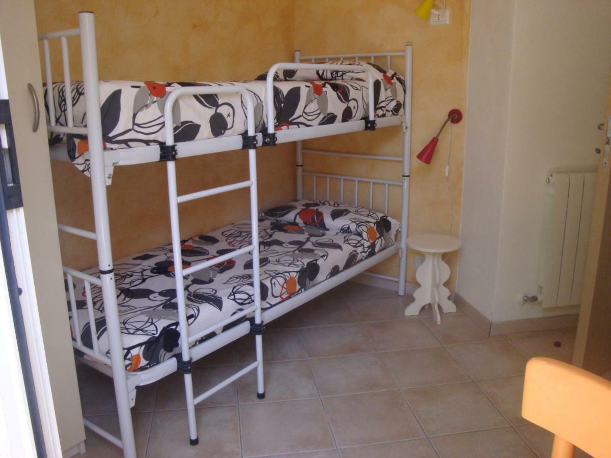 Appartamenti Crocetta La Maddalena  Buitenkant foto